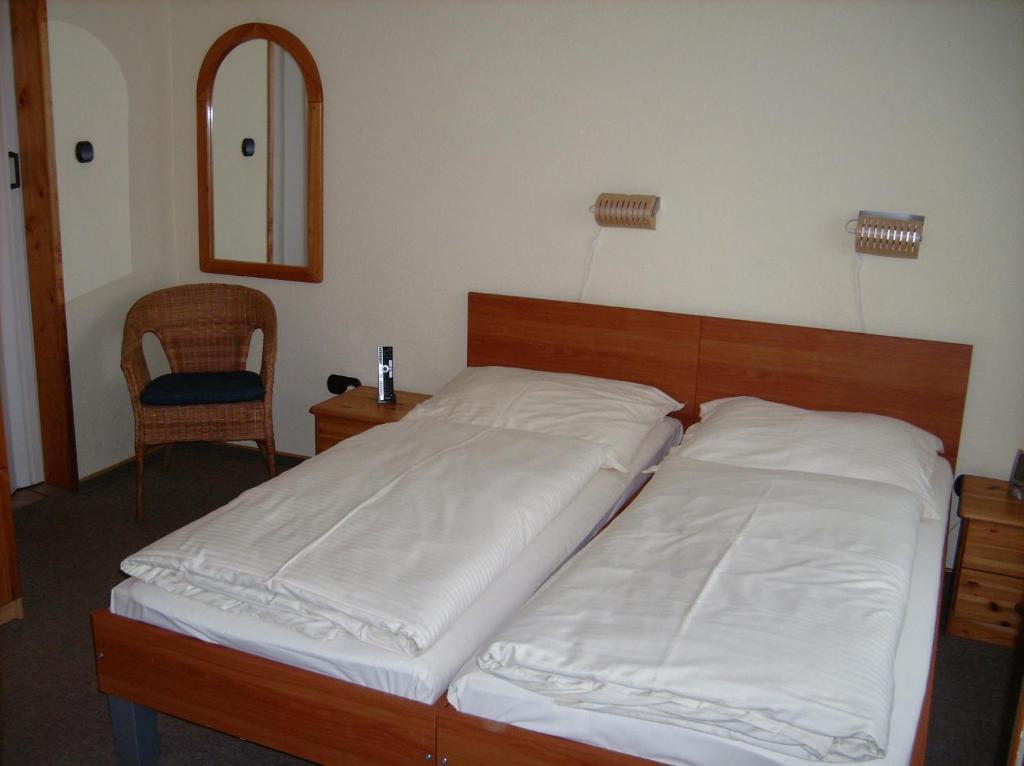 Domhotel Bed & Breakfast Schleswig Exterior photo